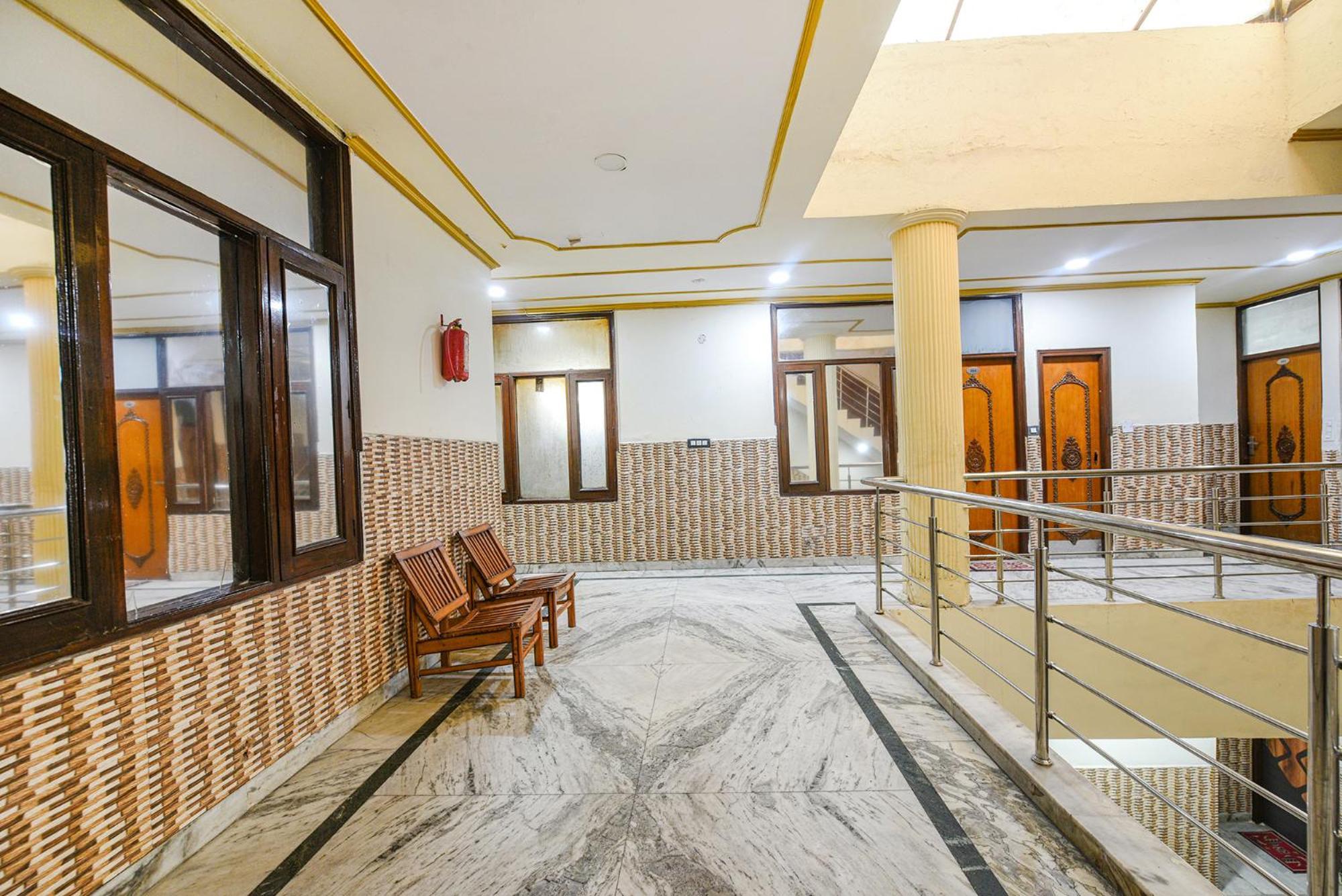 Fabhotel Royal Inn Чандигарх Экстерьер фото